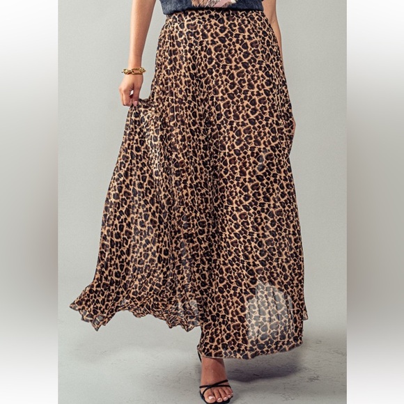 NEW CHIC FABULOUS LEOPARD ANIMAL PRINT PLEATED MAXI SKIRT - Picture 6 of 7